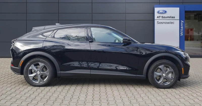 Ford Mustang Mach-E cena 240000 przebieg: 9, rok produkcji 2022 z Jabłonowo Pomorskie małe 742